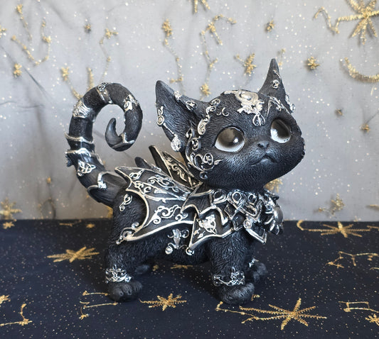 Mystical Cat Figurine - 17cm
