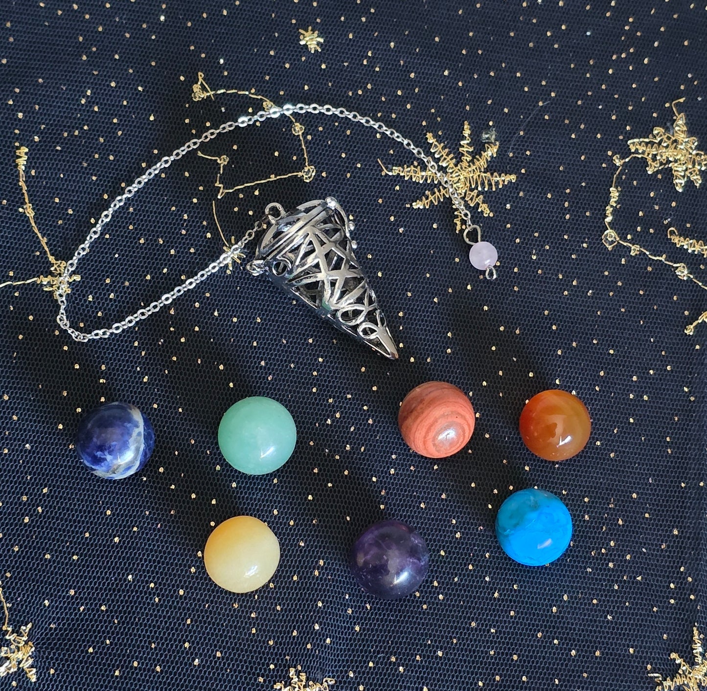 Chakra Healing Pendulum Set – 7 Crystal Stones