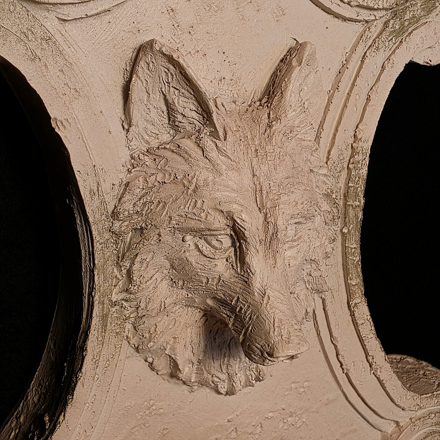 White Wolf with Light-Up Crystals