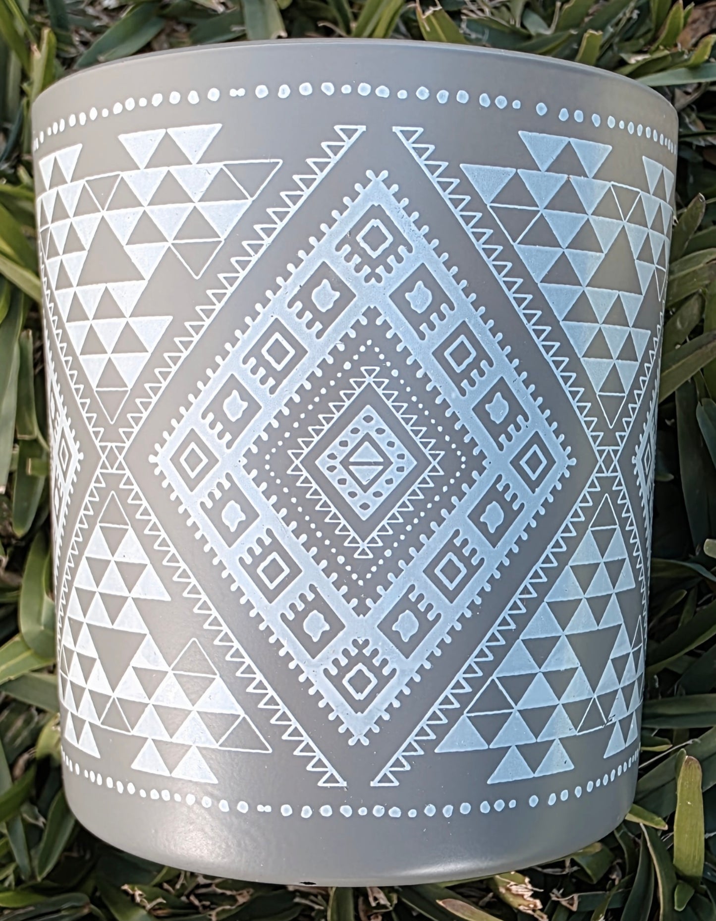White Sage Crystal Candle | Clear Quartz