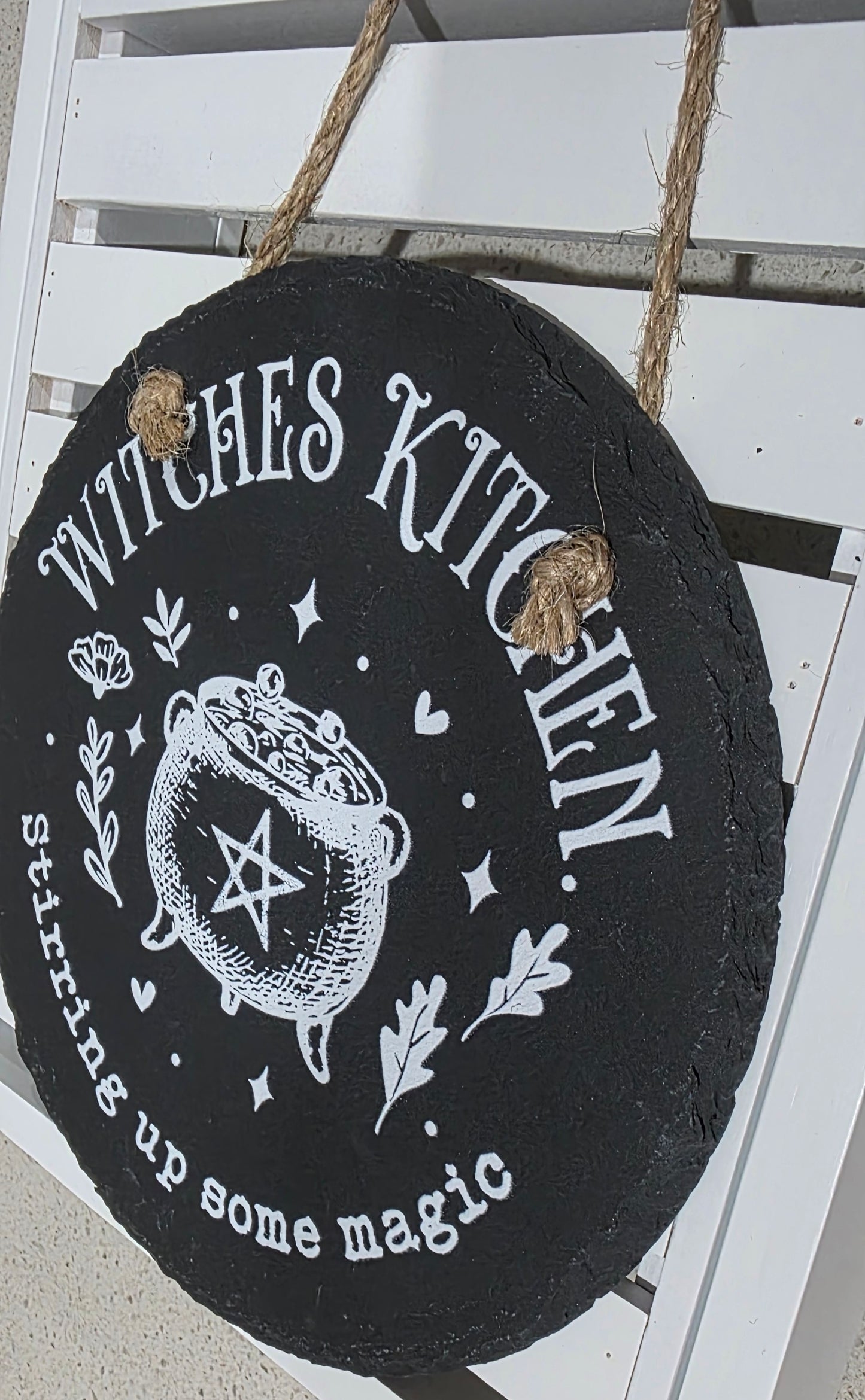 Witches Kitchen Hanging Sign – Black Slate Cauldron
